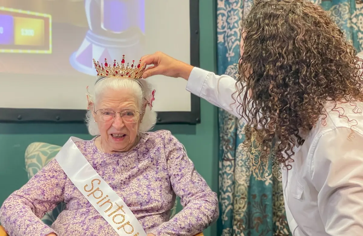 Lorien Taneytown Crowned Becky Wisotzkey “Queen of Spintopia” Utopia